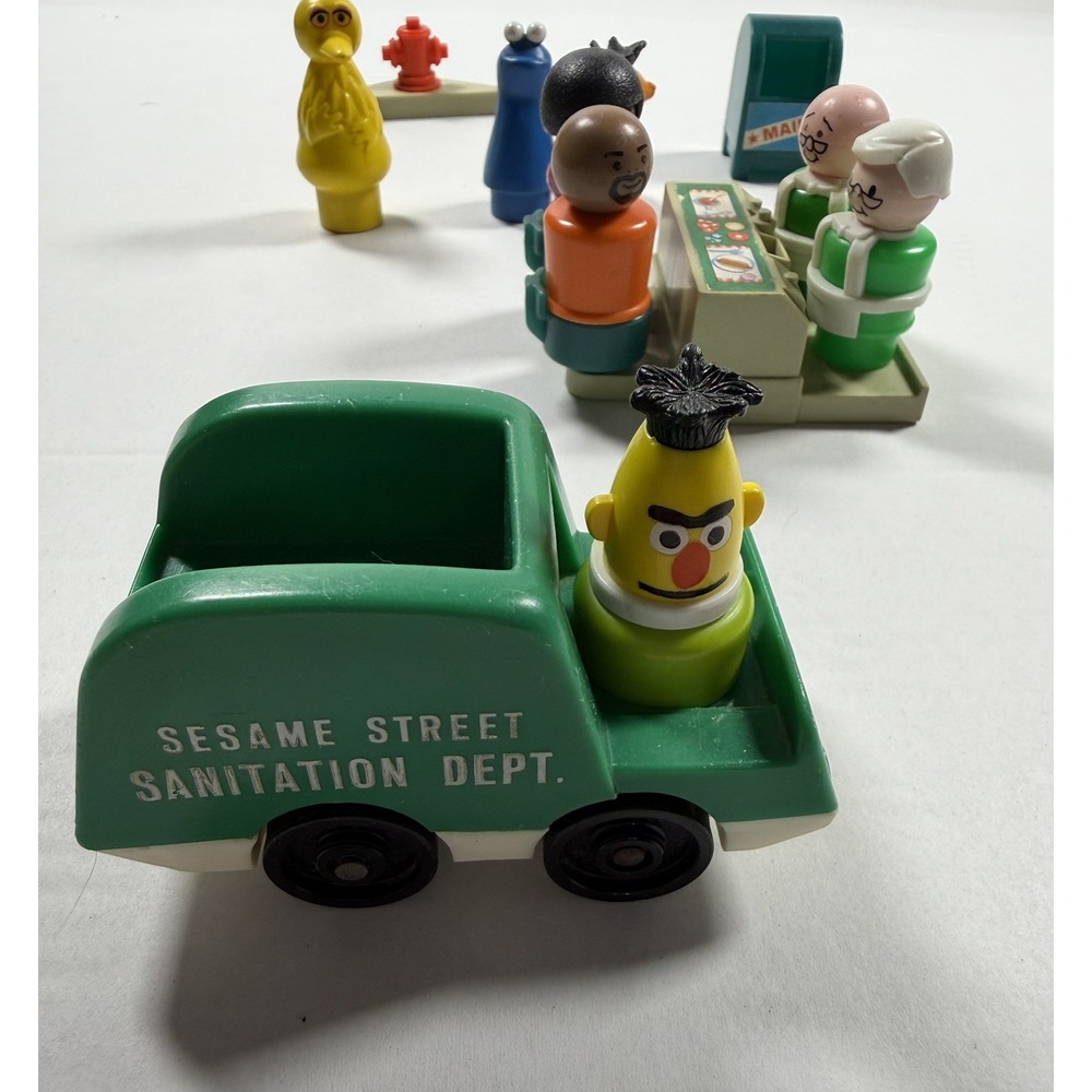 12 Piece Vintage Fisher Price Little People Sesame Street Figures Toys 1970s